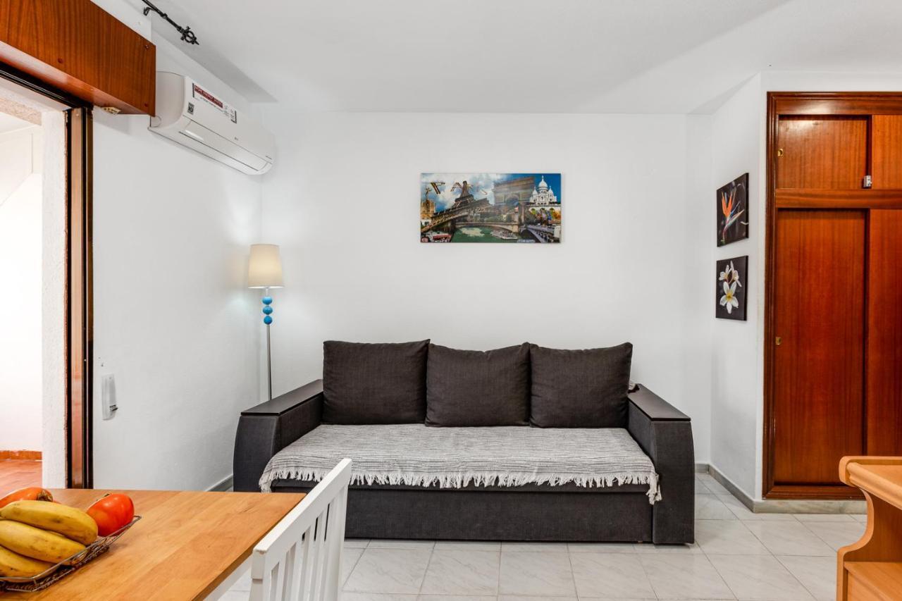 Estudio Joven Pura Torrevieja Ngoại thất bức ảnh