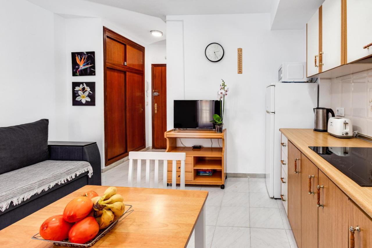 Estudio Joven Pura Torrevieja Ngoại thất bức ảnh