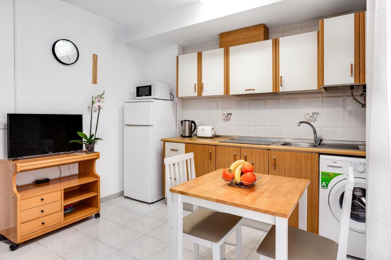 Estudio Joven Pura Torrevieja Ngoại thất bức ảnh